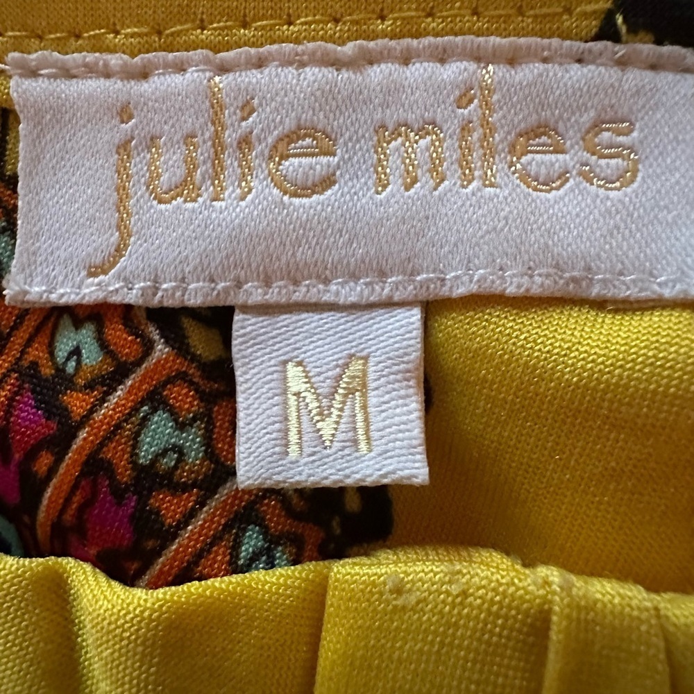 Julie Miles yellow Paisley Halter style dress size medium - Picture 6 of 7